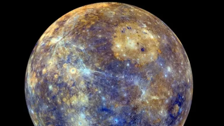 Luminose striature su Mercurio: il pianeta non è "morto" come pensavamo