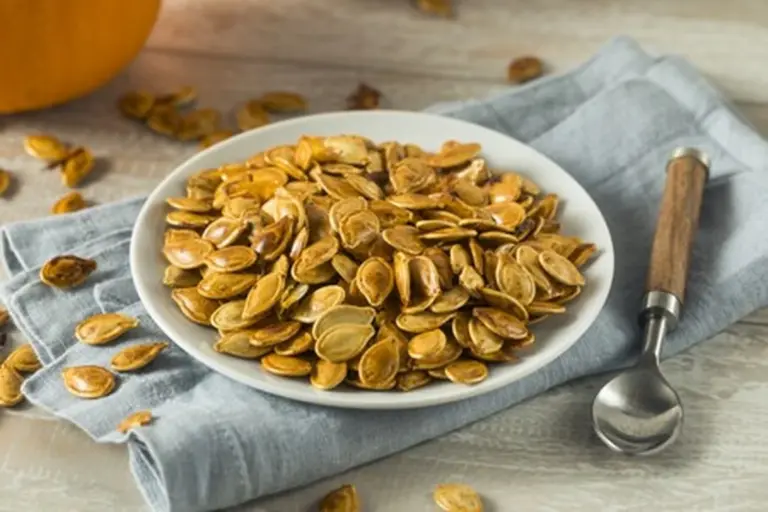 Semi di zucca: il tesoro del magnesio che la tua routine energizzante trascura
