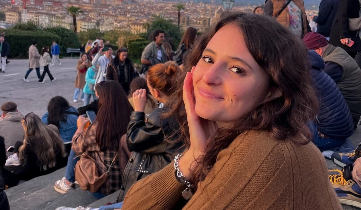 Salari in Italia bassi? Una giovane americana svela la verità che nessuno ti dice: vita da sogno a costo di compromessi