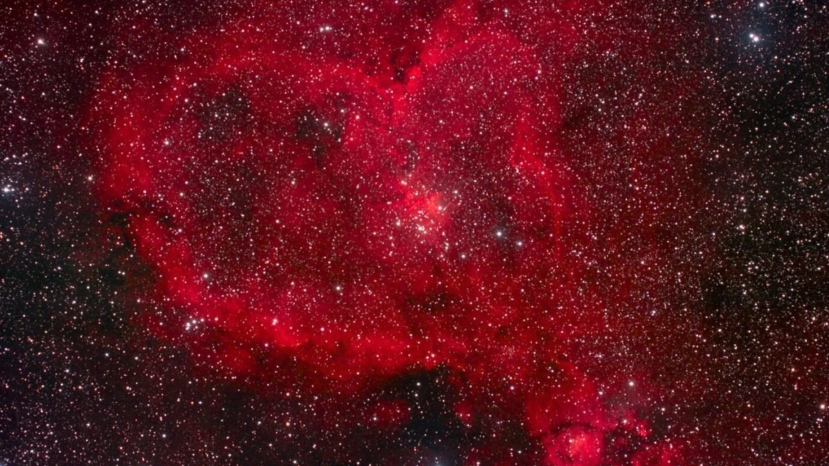 San Valentino: 9 Oggetti Cosmici che Dimostrano l'Amore Universale