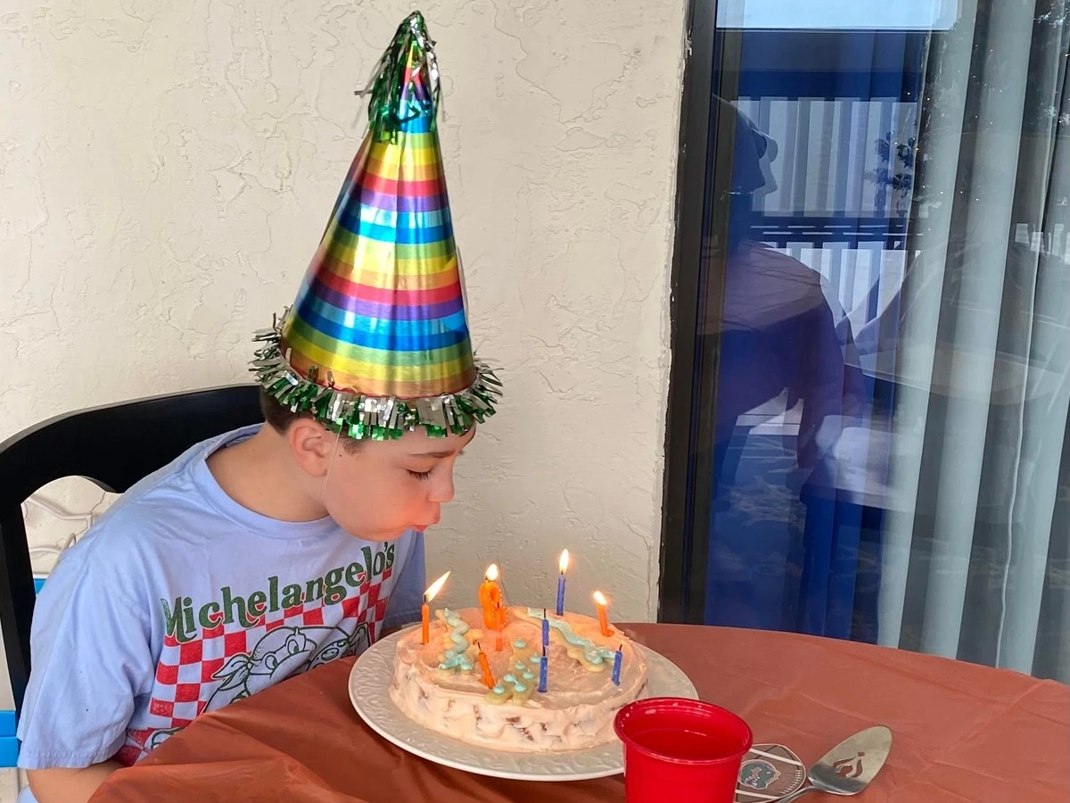 Genitori, siete sicuri di voler organizzare feste di compleanno così grandi per i vostri figli?